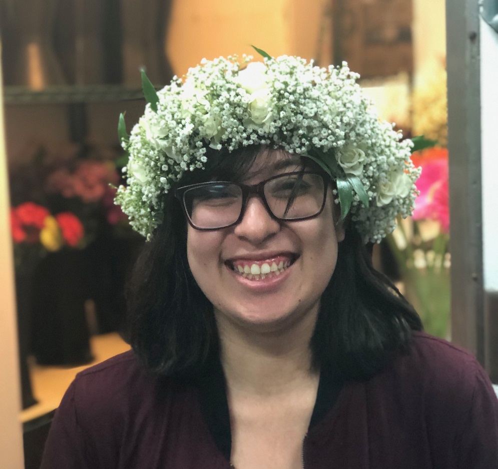 White Small Flowers Tiara